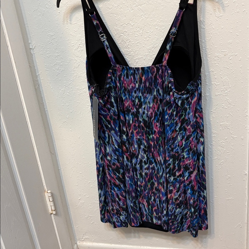 Plus Size Trimshaper Tracey Black Multi Swimdress Size 18 - Picture 3 of 14